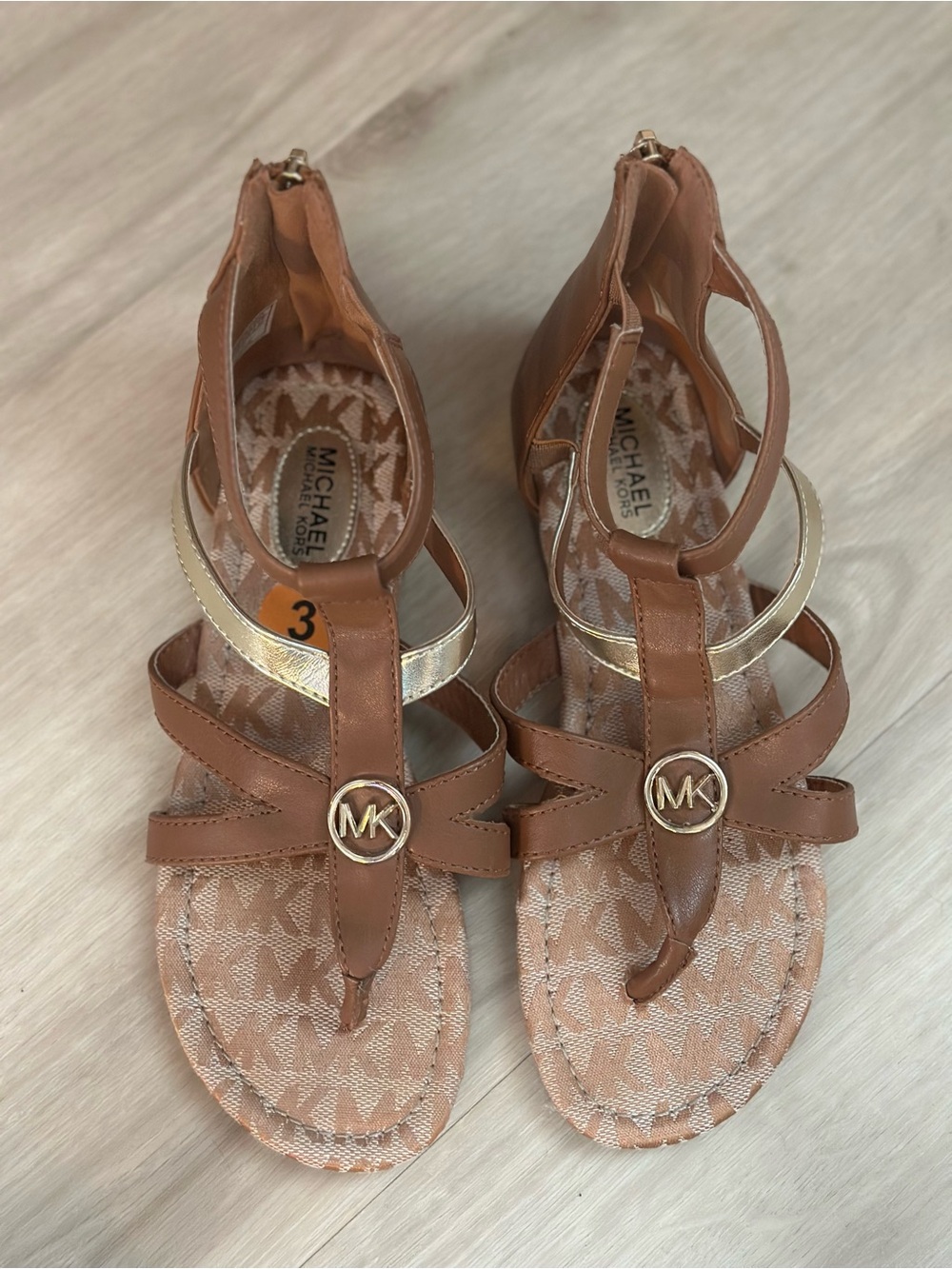 Michael Kors Girls Size 3 Brown Gold Logo Sandals